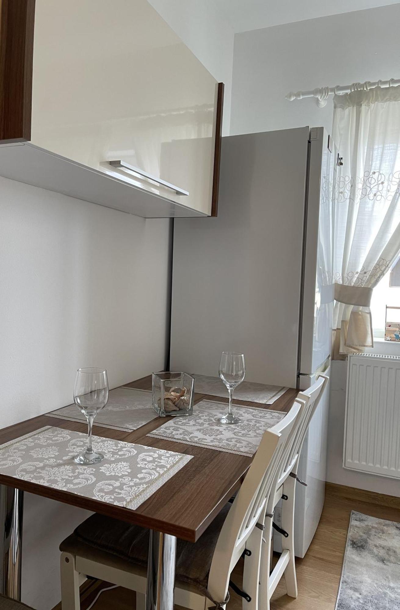 Horizon Apartment *